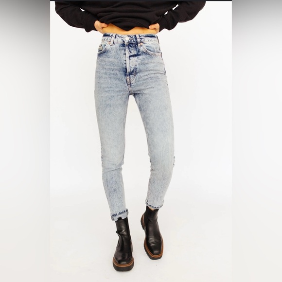 We The Free by Free People High Rise Acid Wash Skinny Jeans - Picture 11 of 11